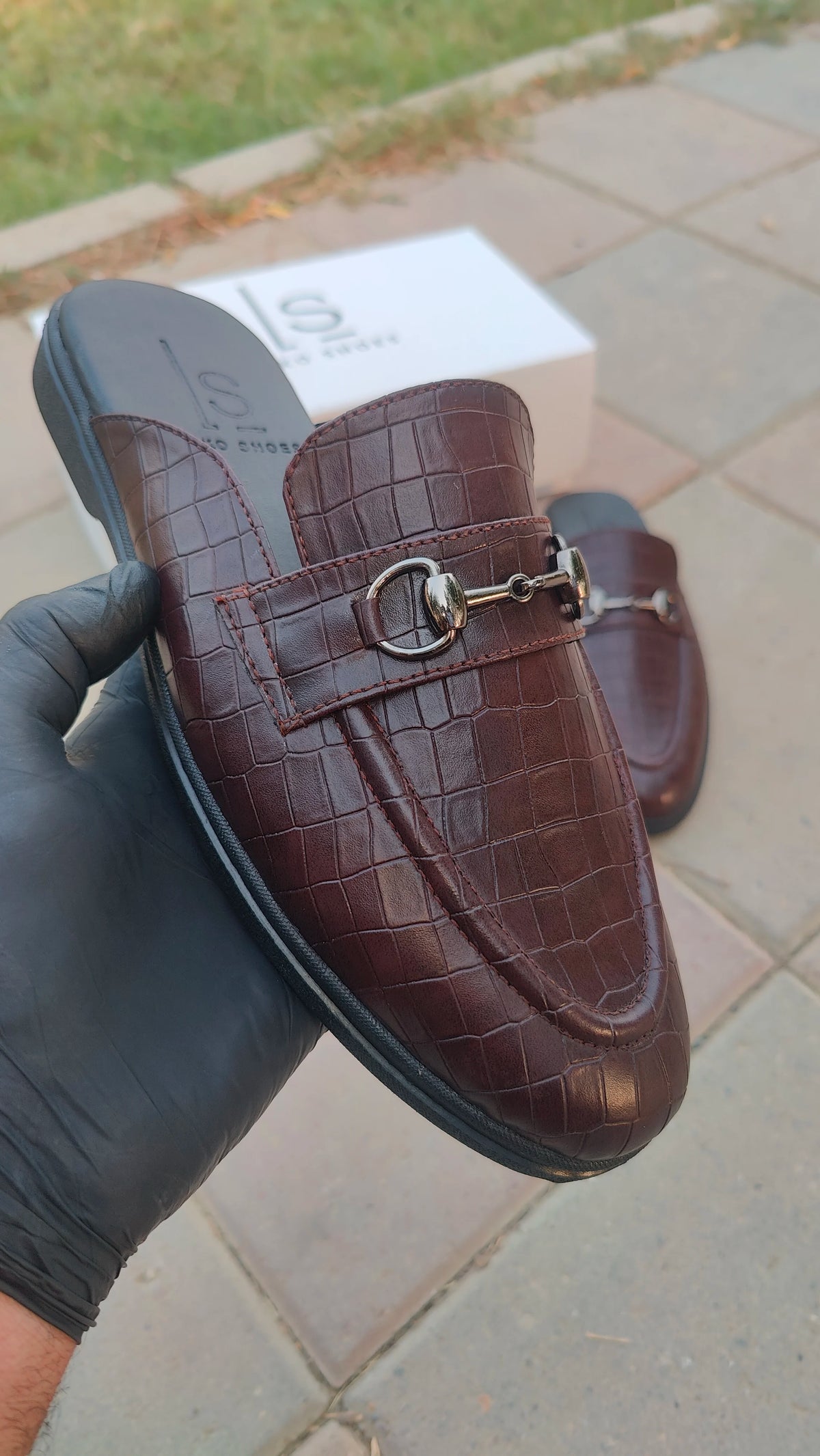 Luxe Bite Mule - Chocolate Brown
