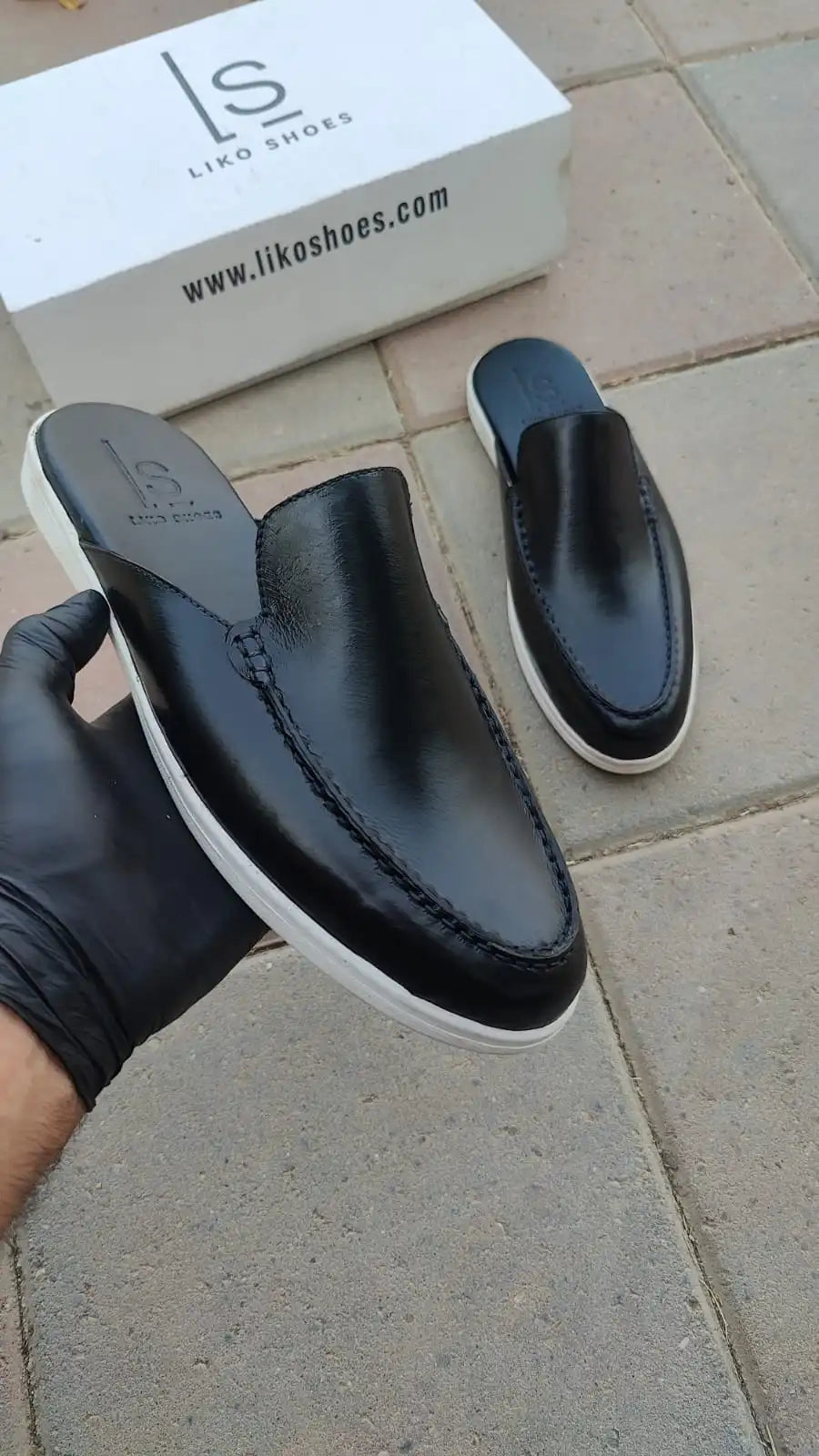 Velora Leather Mule